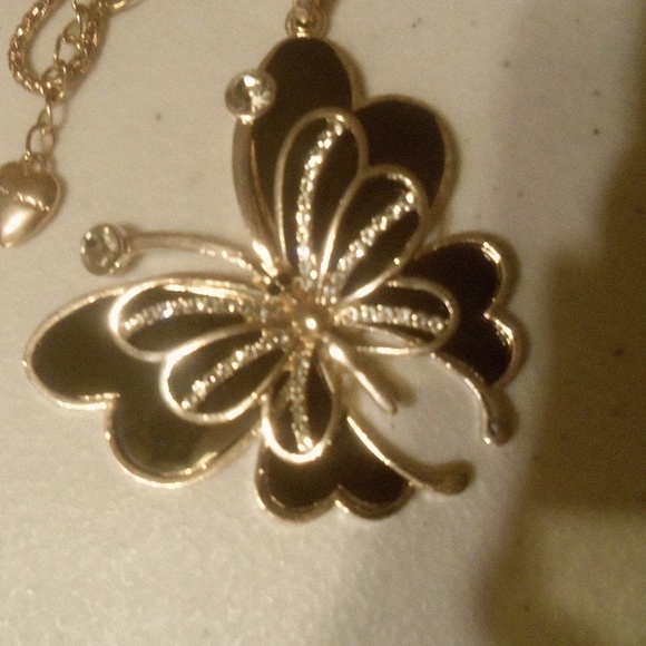 Black Butterfly necklace - Picture 2 of 5